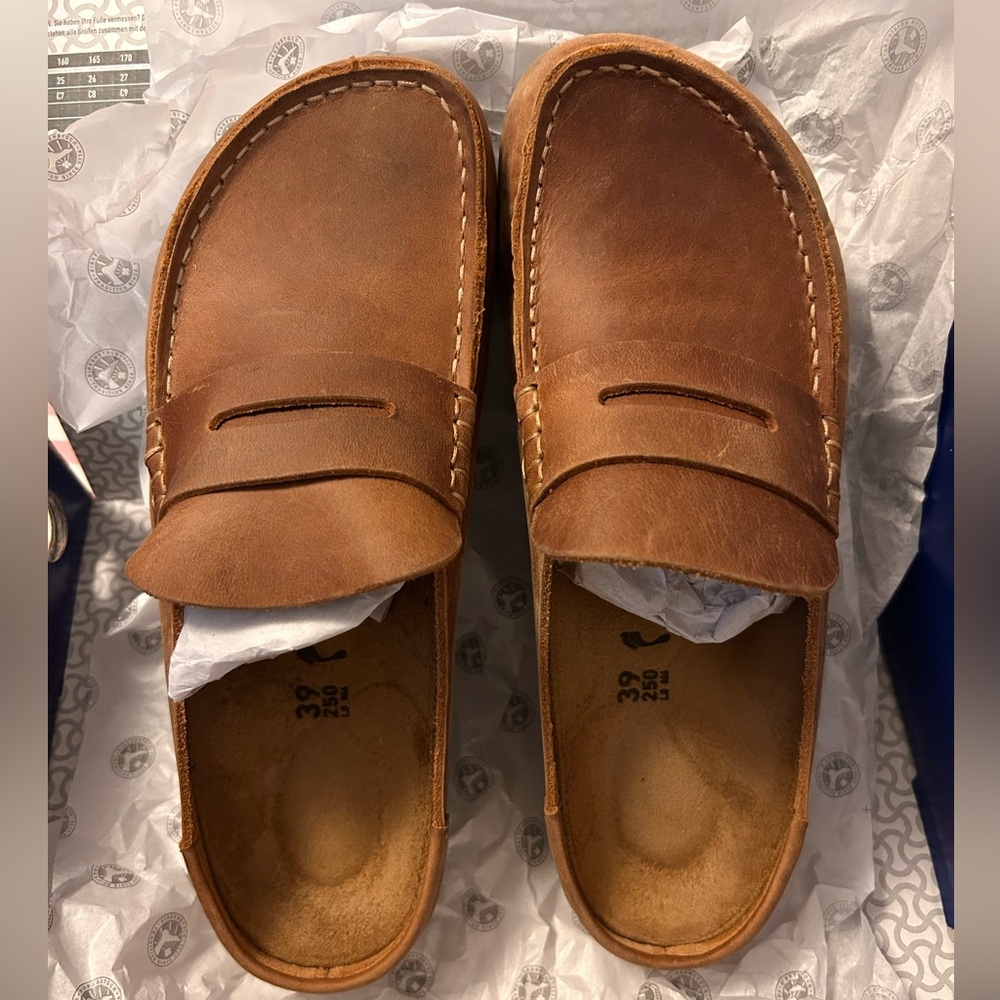 Birkenstock Naples Wrapped Oiled Leather
Cognac Size 39 Narrow